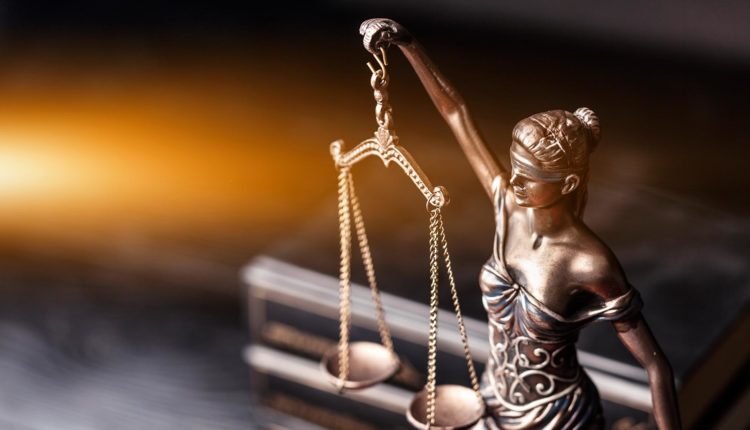 Lei Duvidosa Não Obriga