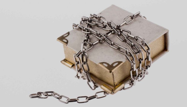 A Igreja Proibiu a Leitura da Bíblia