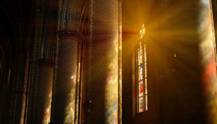 Como se tornar católico